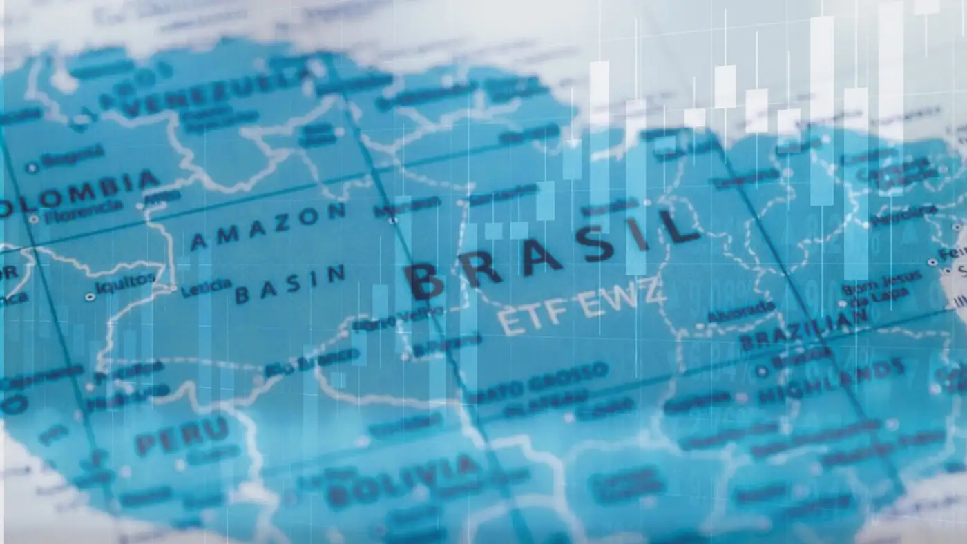 Mapa de Brasil y el ticker del ETF EWZ sobre un gráfico de volatilidad